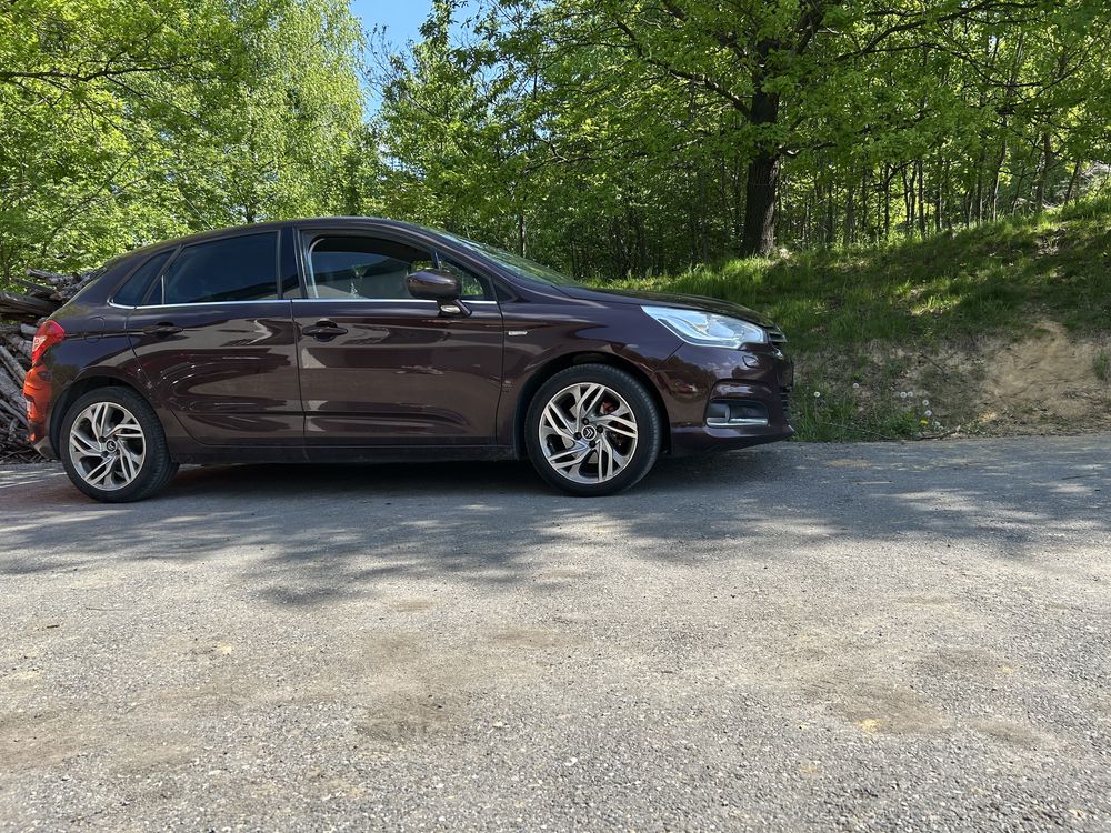 Citroen C4 II exlusive 2.0 hdi 150koni xenon