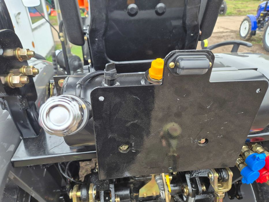 Трактор Скаут 504 СР с крышей 2025 года