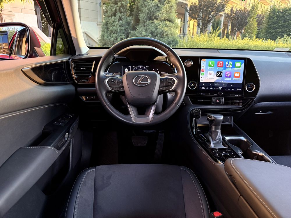 Пррдам офійійний Lexus Nx 200 Urban