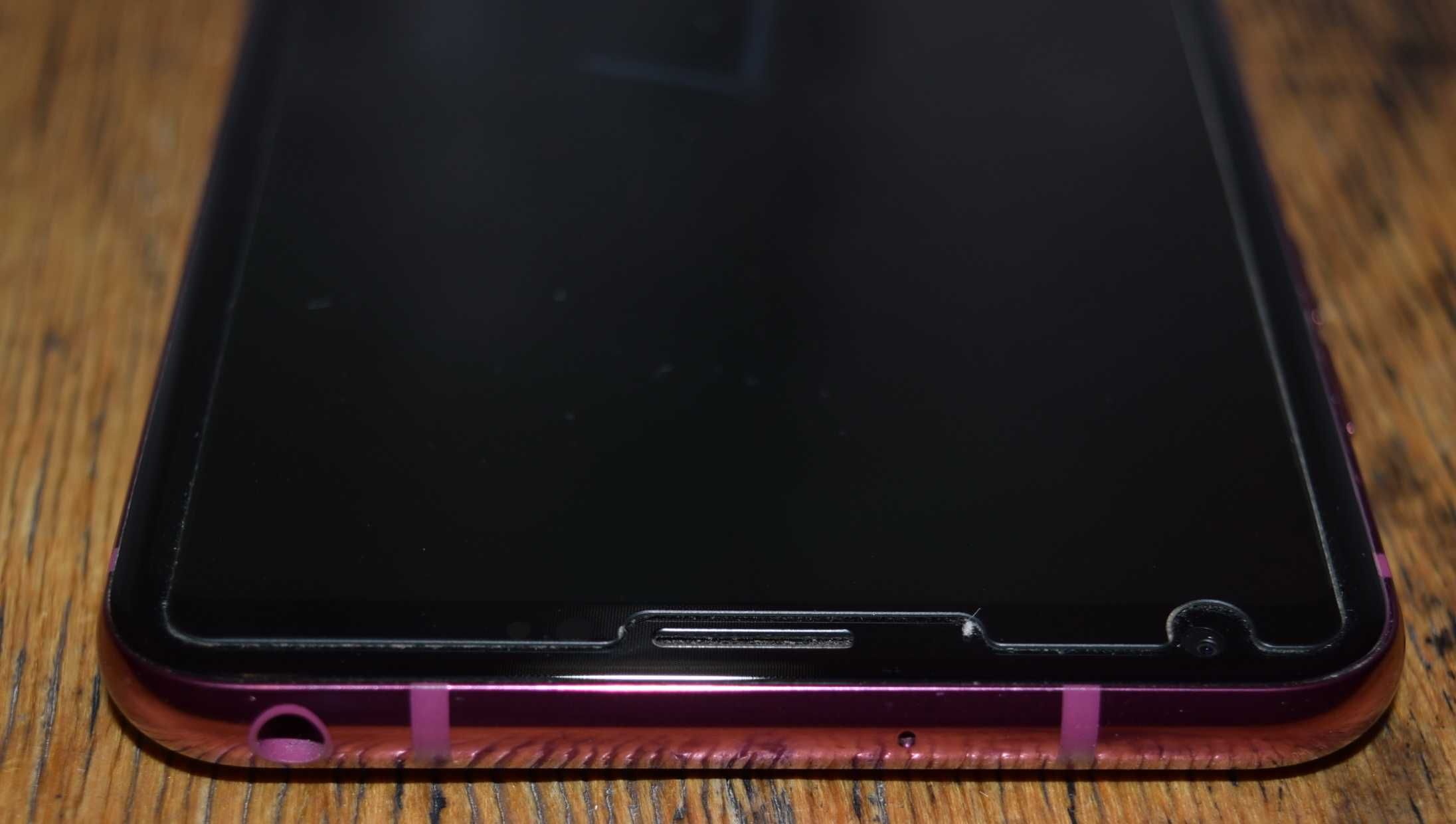 Смартфон LG V30 plus 4/128 Гб малиновый