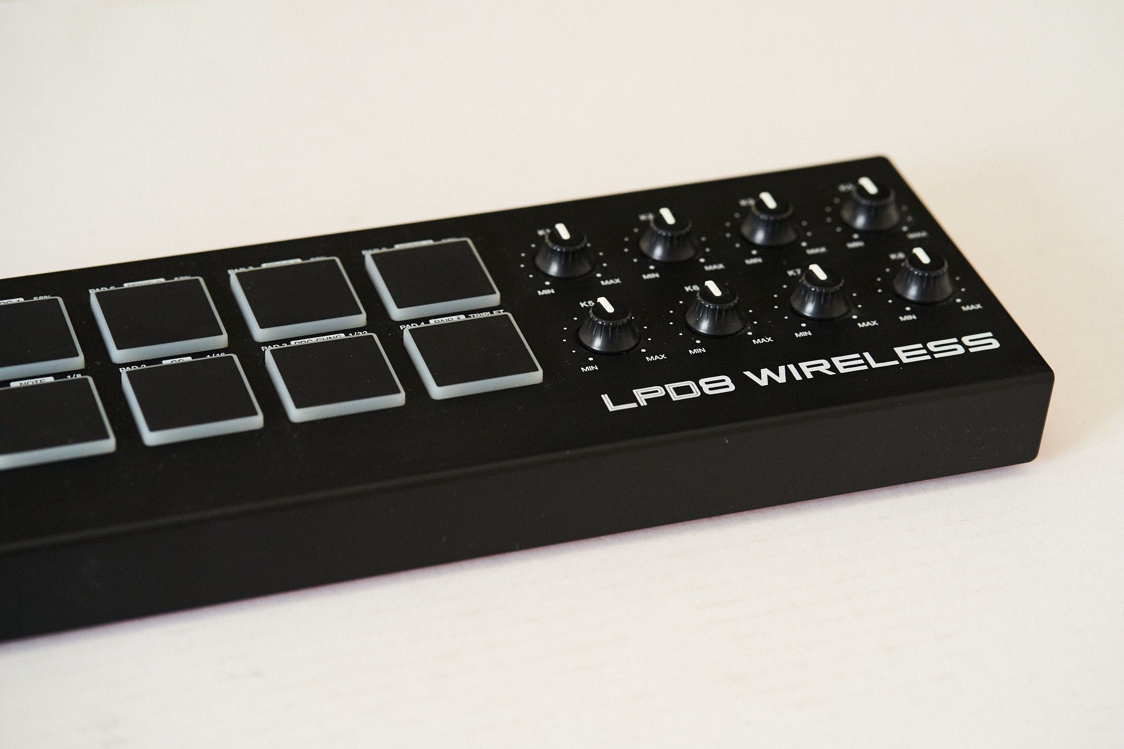 Kontroler Midi Akai LPD8 Wireless