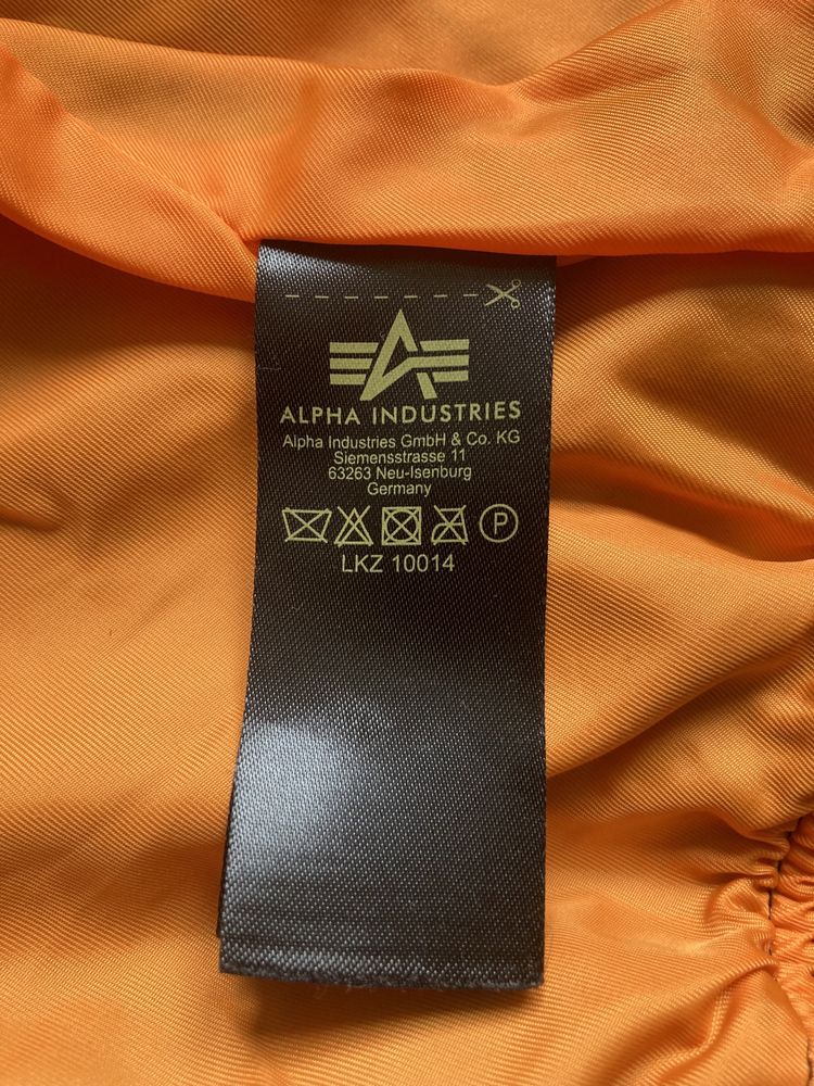 Бомбер Alpha Industries