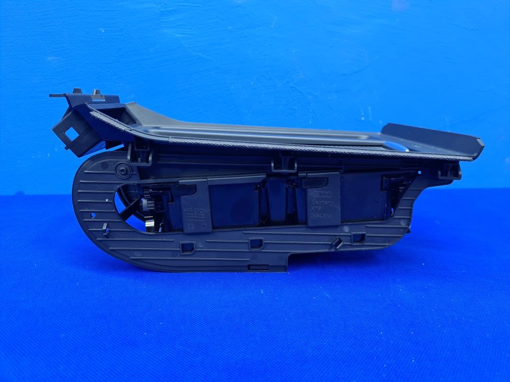 WKŁAD tunelu środkowego ŁADOWARKA INDUKCYJNA AUDI E-TRON 50 55 Q8 oem