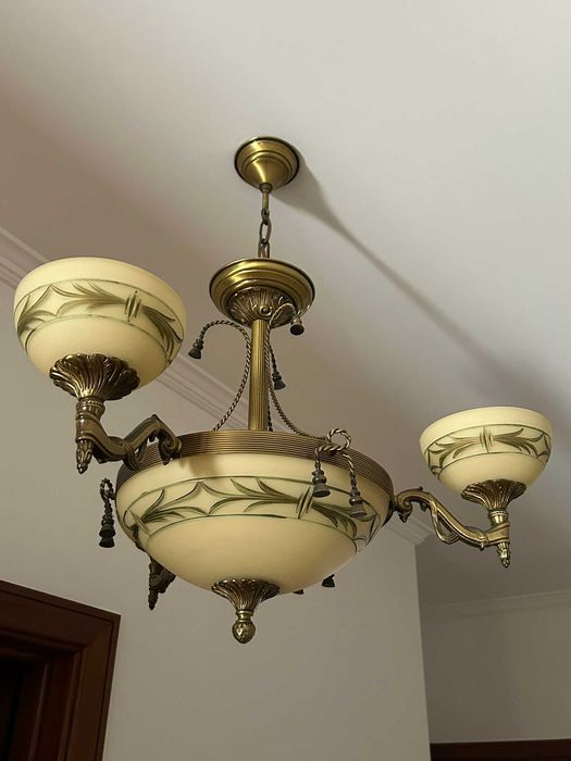 Candeeiros vintage/clássico latão e vidro trabalhado – Conjunto de 2