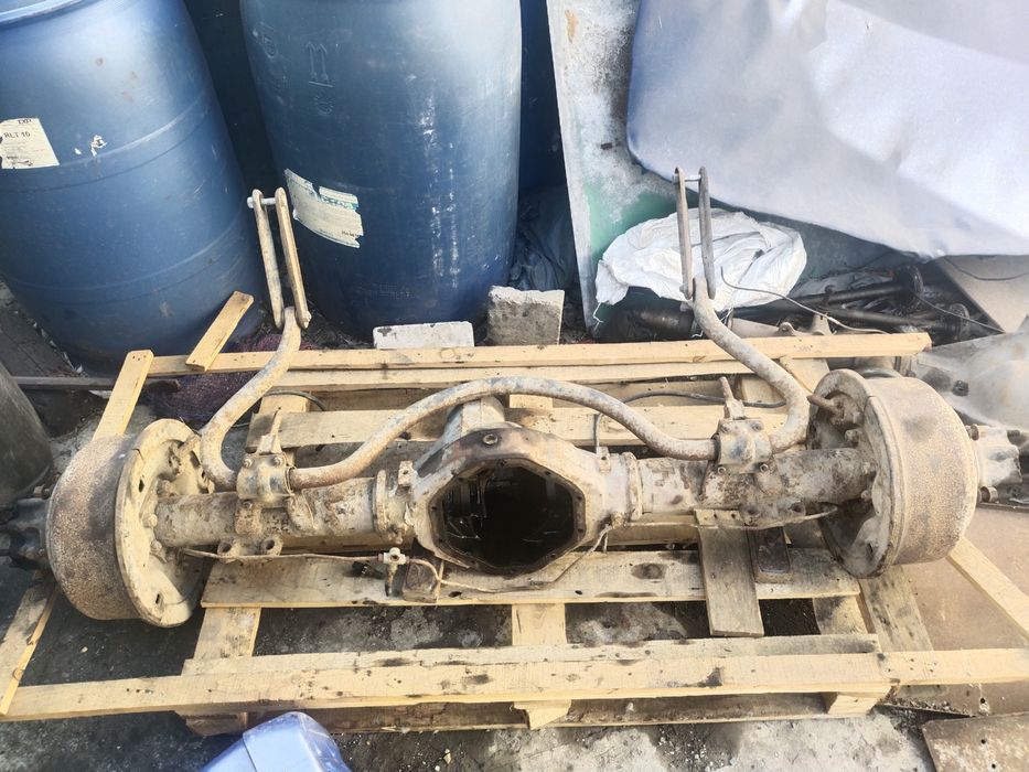 Чулок моста Mercedes 508d