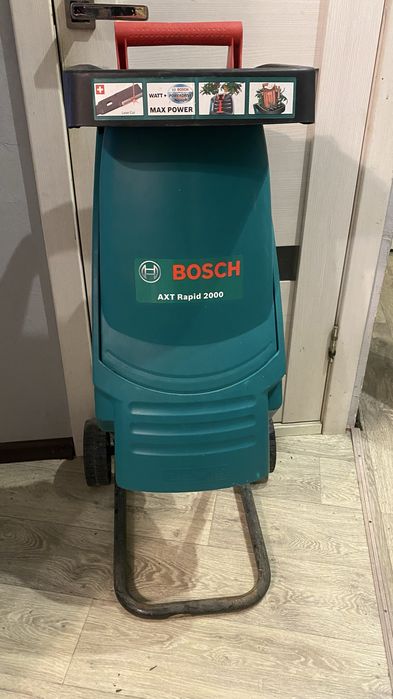 Садовый измельчитель Bosch AXT RAPID 2000