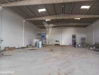 Armazém com 800 m2 ,Palmela.