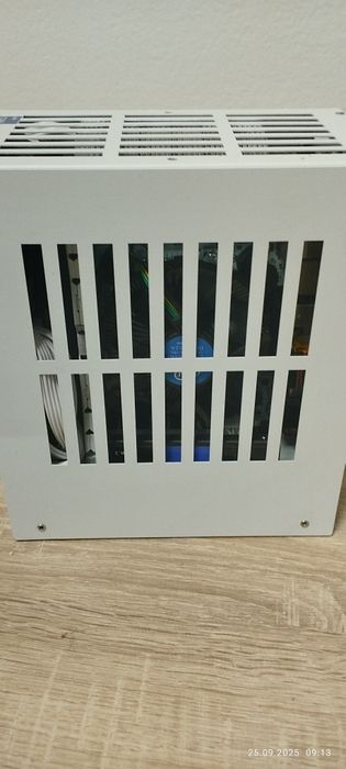 Ultrakompaktowy Game Monster: i5-12400+16Gb DDR4+RTX 3060–Czarny/Biały