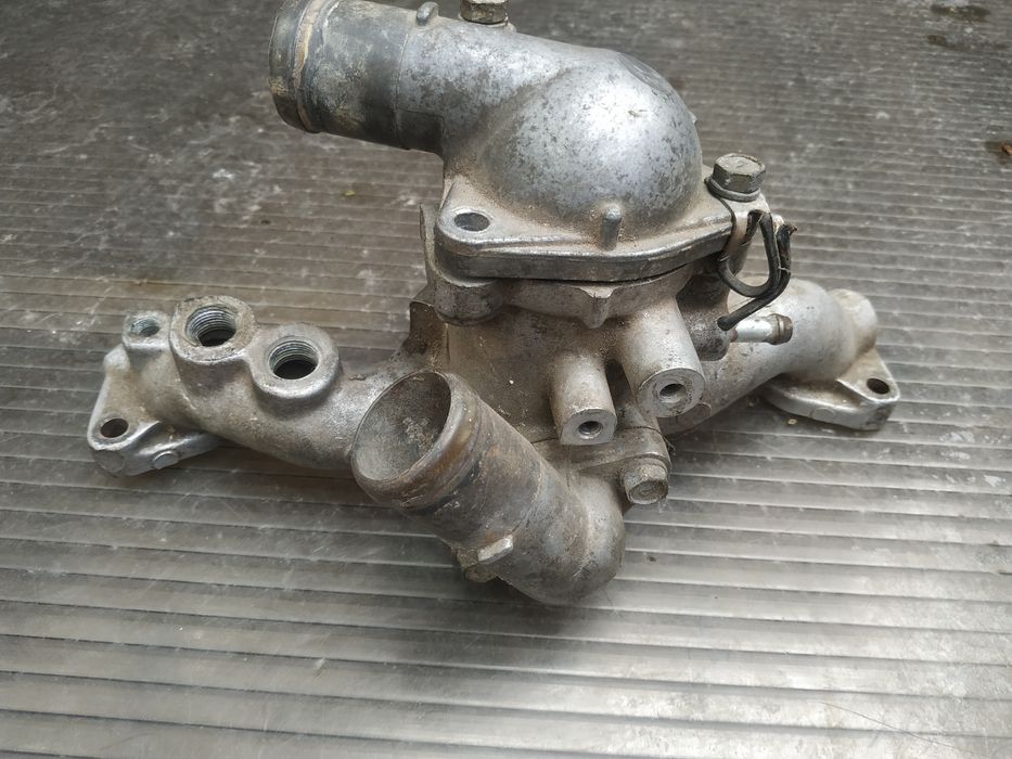 Запчастини до мотору 3.0 6g72 24v.