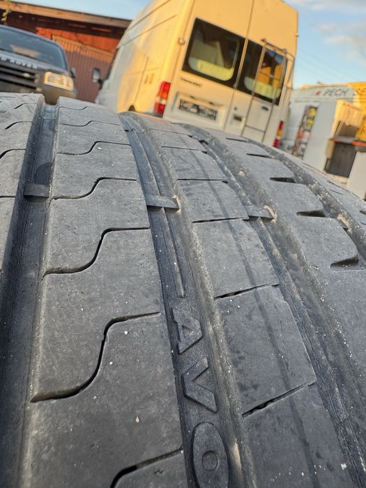4 x Avon 255/35R19