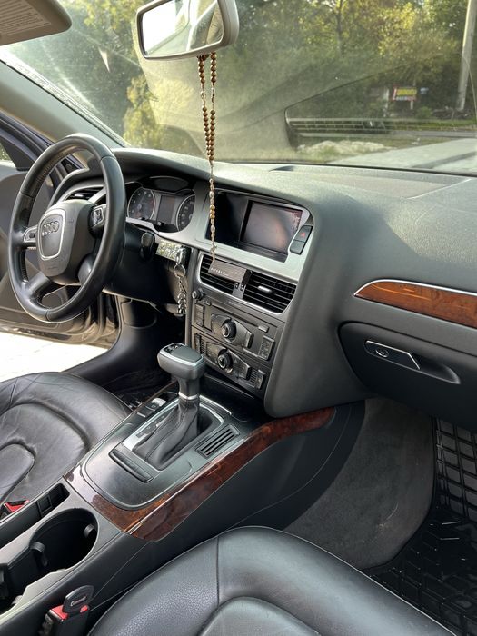 Audi A4 B8 2010 2.0 TFSI