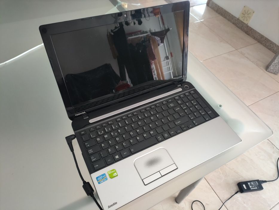 Toshiba Satélite C55-A-17 P Corei3