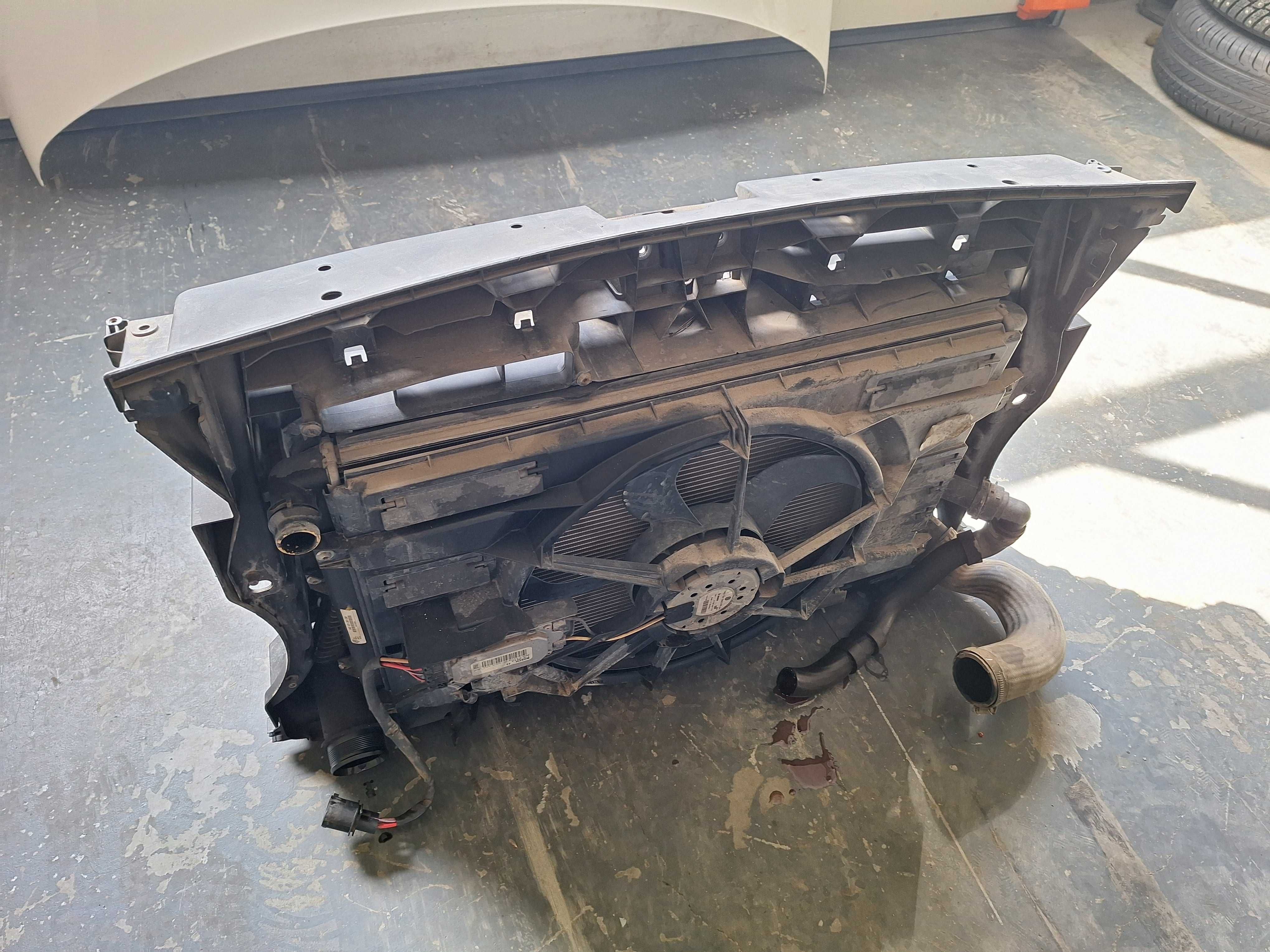 Czołowe chłodnice VW Caddy 1,6 TDI 10-15r