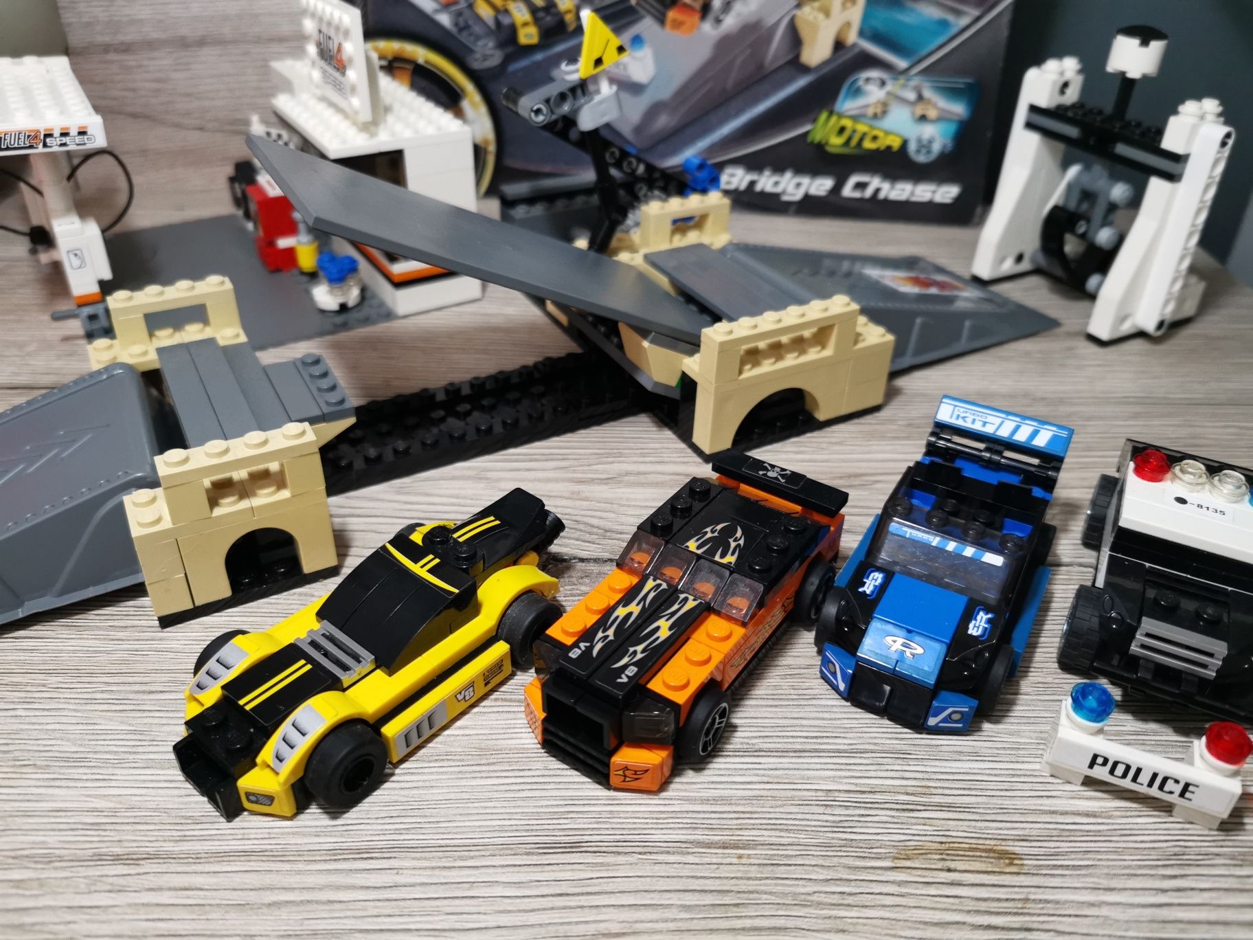 Lego Racers 8135 Pościg na moście kompletny