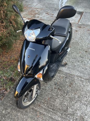Skuter 4T  Honda Lead 108cm3 kat. A1,B. Warty uwagi.