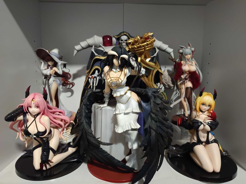 Anime Figure Collection (Part 1)64550993380610122