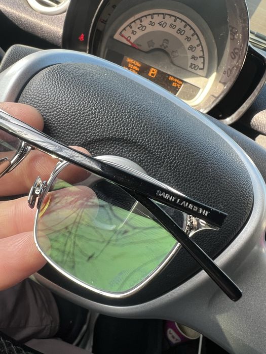 Оригінальні окуляри Saint Laurent SL224 — стан топ, привезені з США