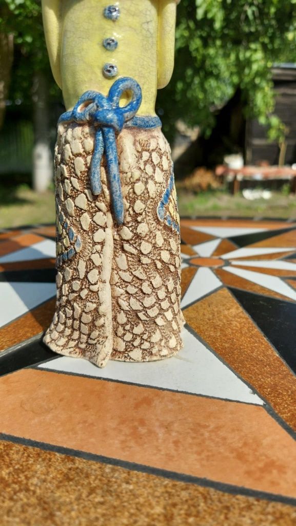 Bardzo stara zabytkowa ,  unikatowa figurka ceramiczna  ,