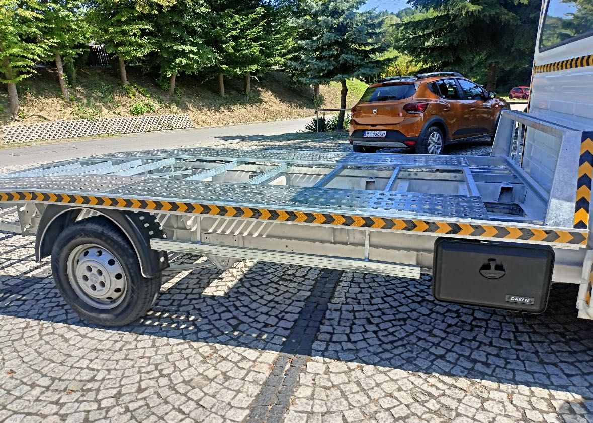 AUTOLAWETA 2017 r -SUPER STAN-salon PL-okazja -nowy najazd - dokumenty