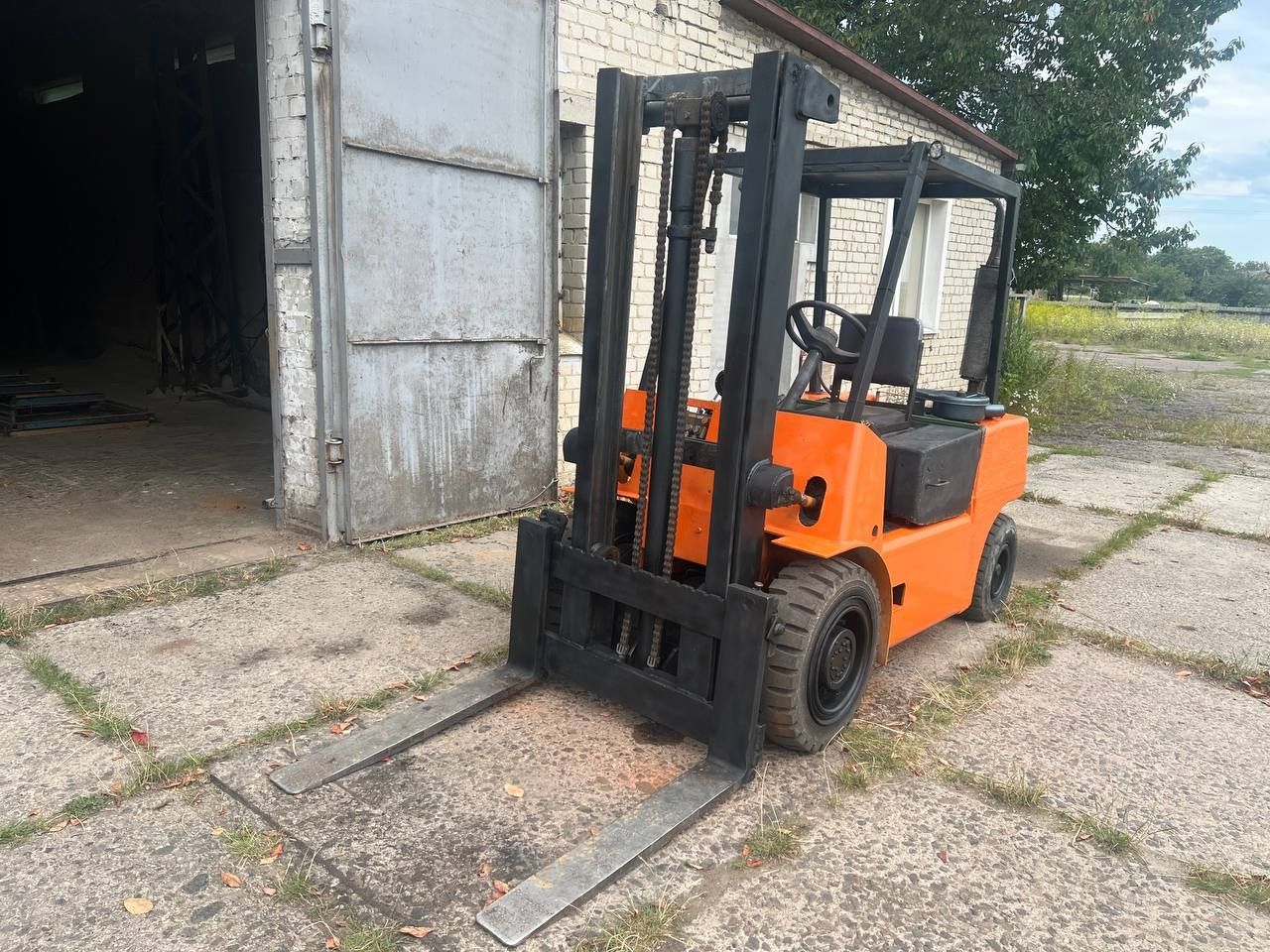 Продам Навантажувач Balkancar 1792