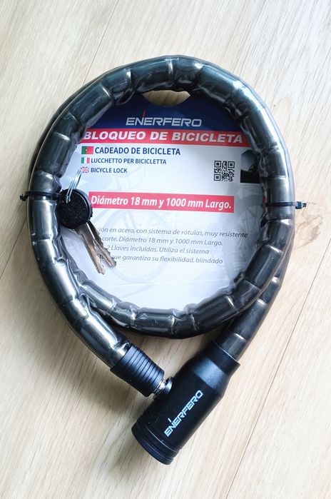 Dois cadeados de bicicleta ou mota. 
 Um Cadeado com diâmetro de 18 mm