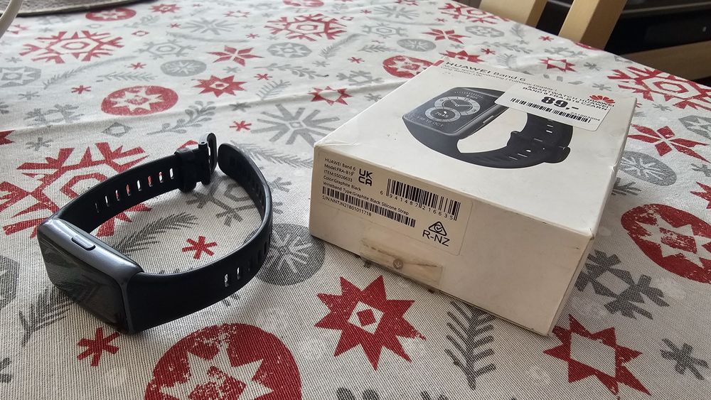 Smartband HUAWEI Band 6 Czarny zegarek opaska