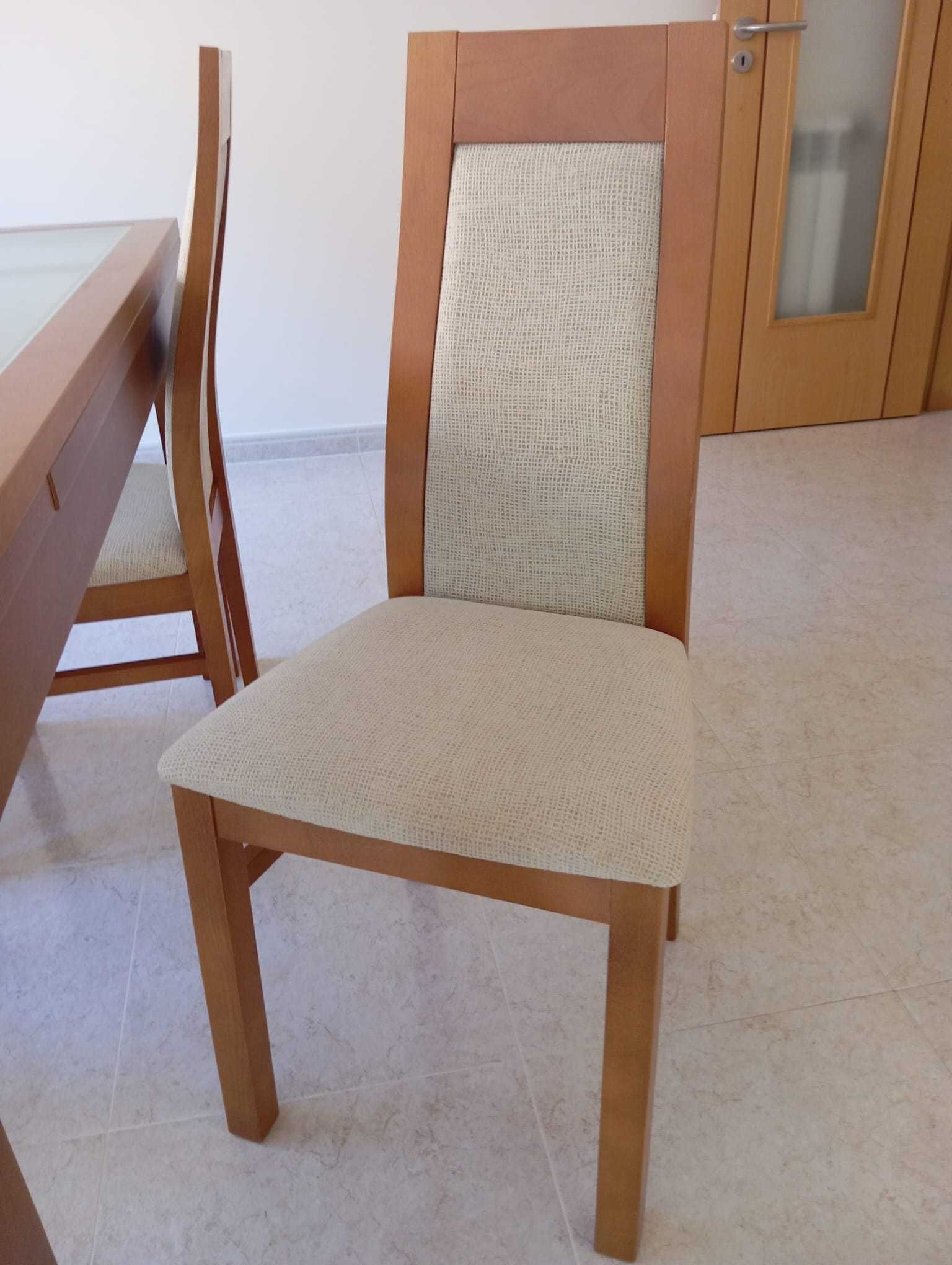 Vendo mesa de refeição