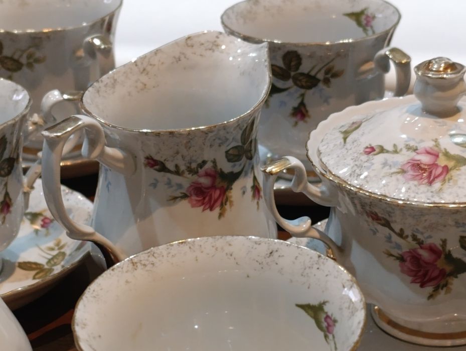 Zestaw do kawy mlecznik cukiernica pięć filiżanek