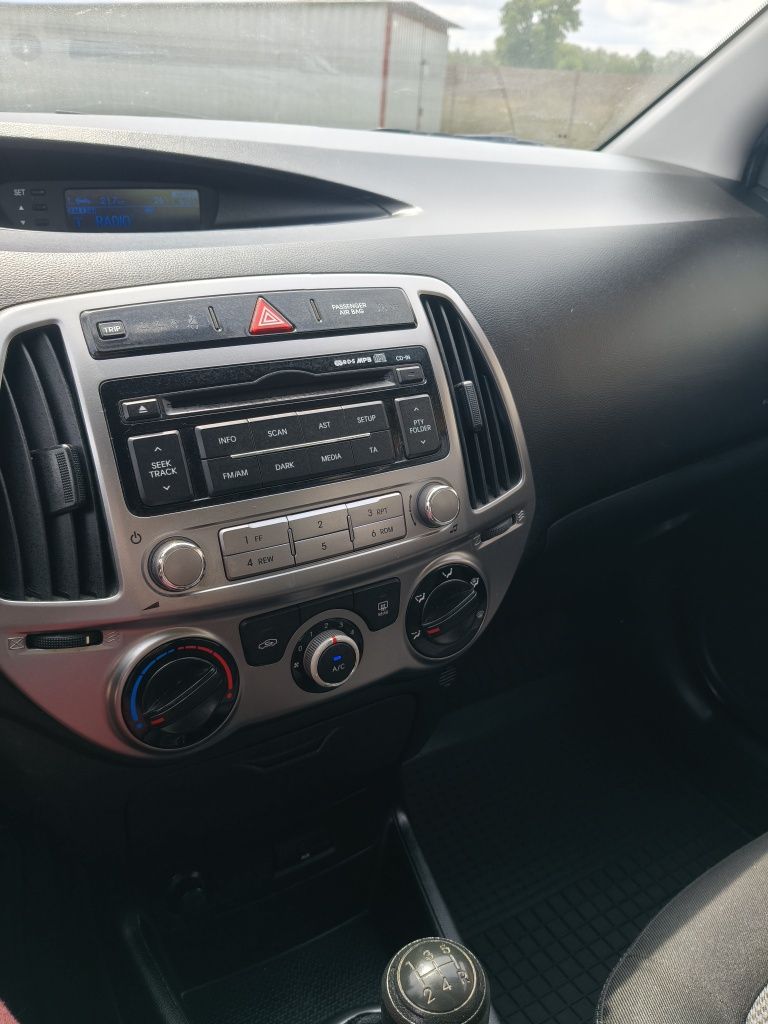 Hyundai i20 Super Stan 127tys przebiegu
