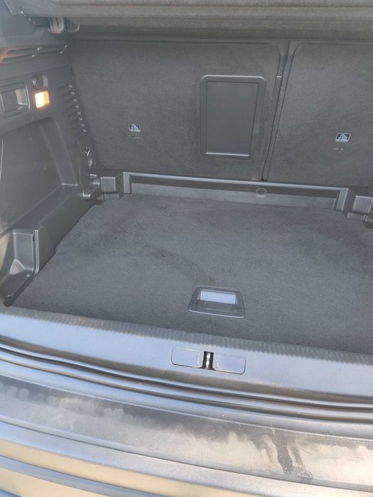 Peugeot 3008 1.2i 130cv EAT8 2022