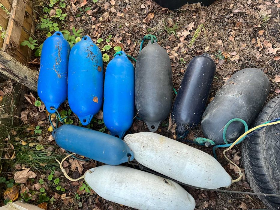 Elementy do jachtu żaglowego lub motorowego, drabinka, koło, zbiornik