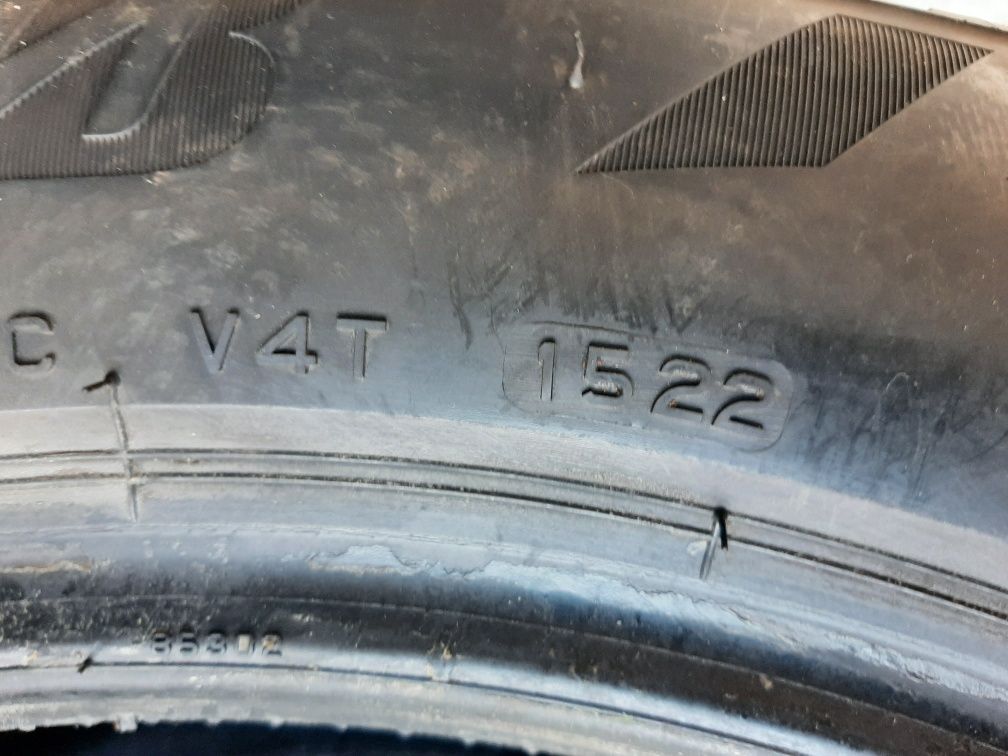 235/55/18 Bridgestone WheaterControl A005 4 sztuki 2022r