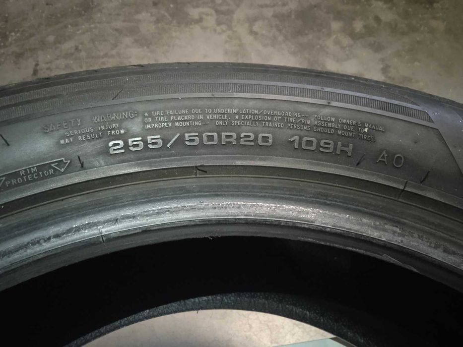 Шини GOODYEAR 255/50 R20 109 H