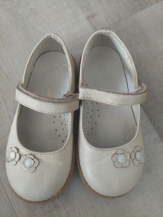 Sapatos de menina vários