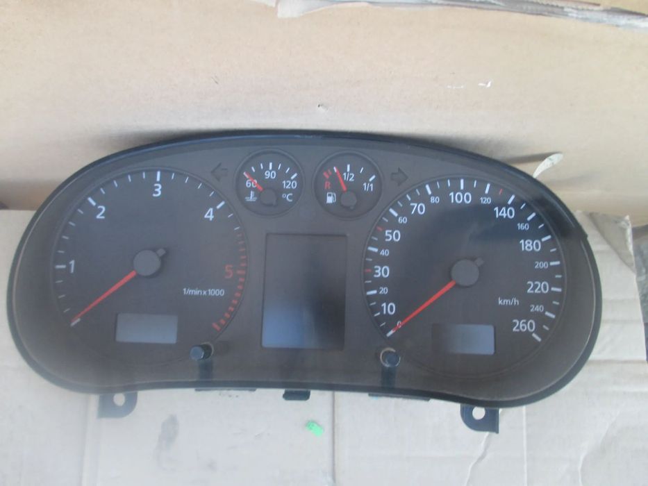 licznik zegar Audi A3 8L LIFT 8L0920931E