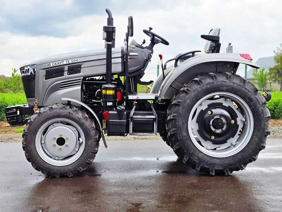 Мінітрактор Скаут ТЕ- 504: 50 к.с., Рівна Підлога + Шини Armour