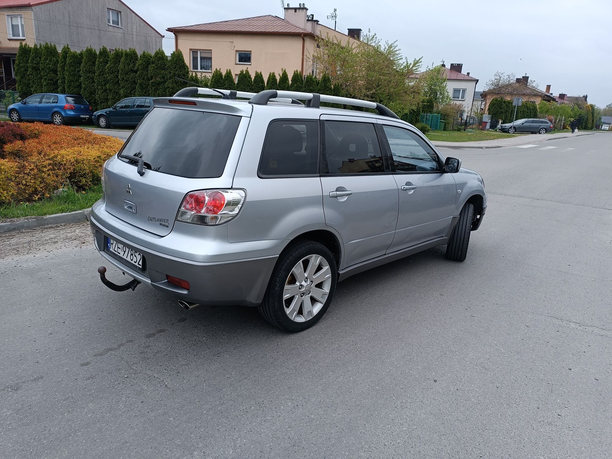 Mitsubishi Outlander 2.4 b+g 4x4