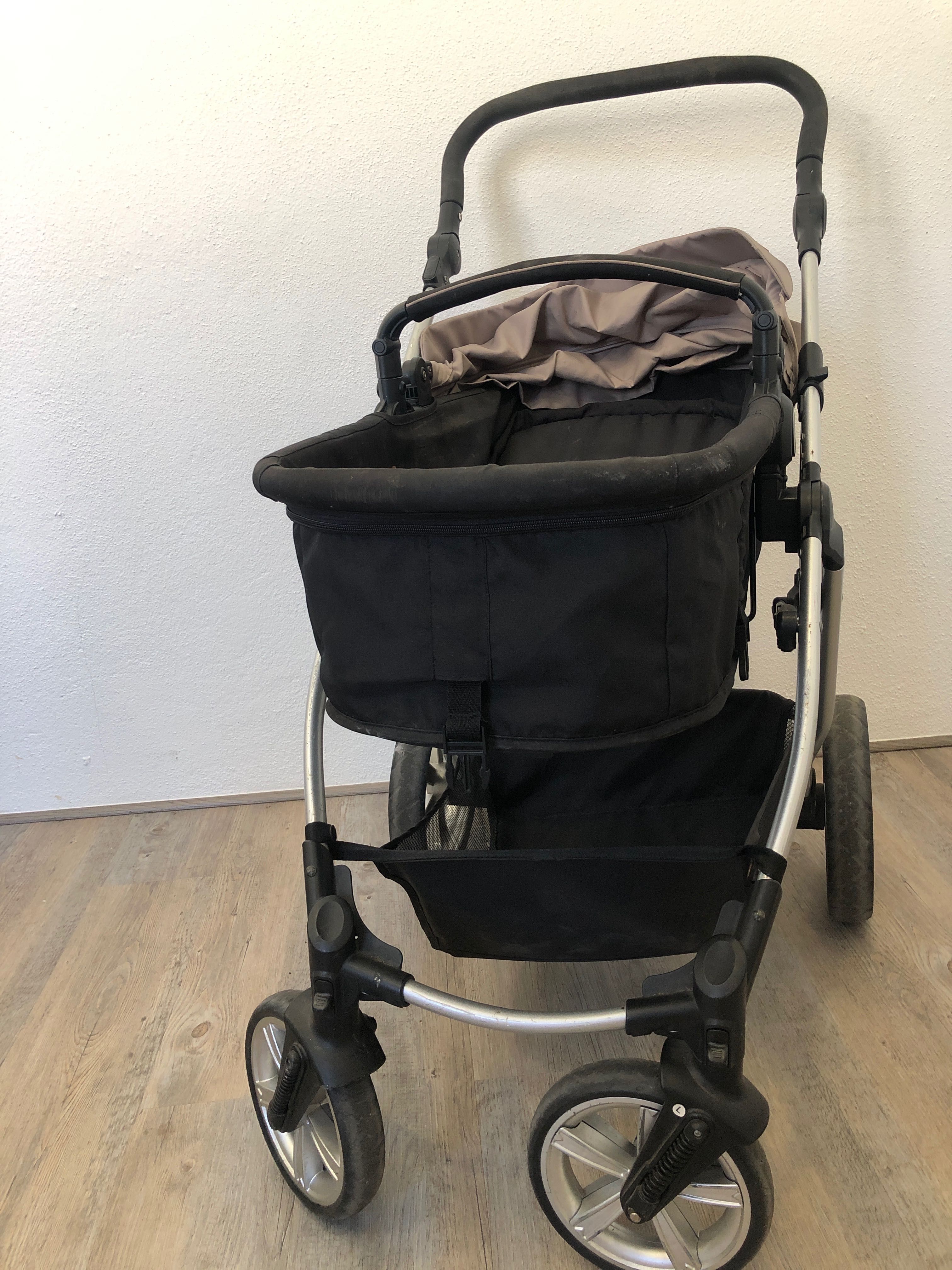 Carrinho de Bebés