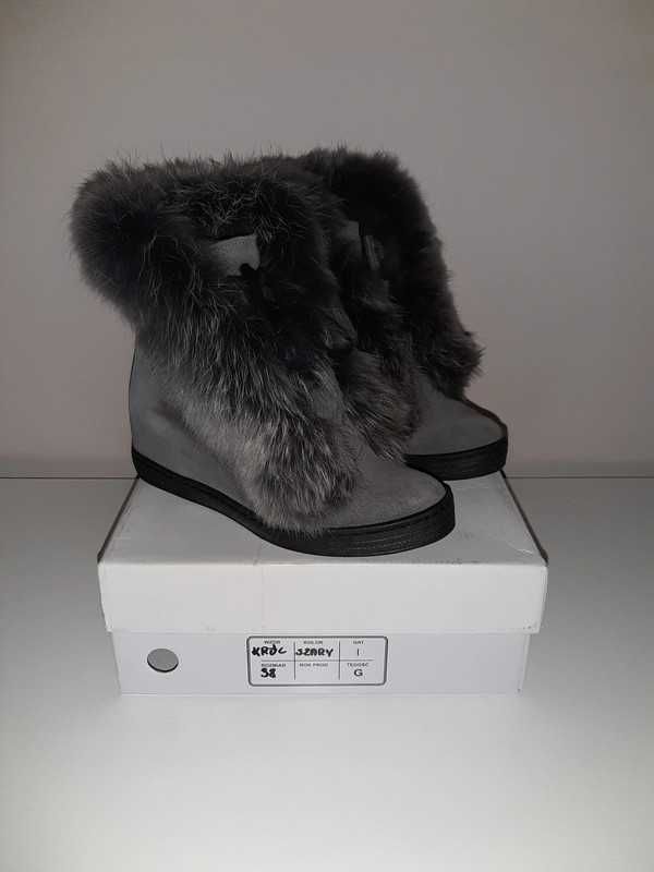 Botki sneakersy na koturnie r. 38