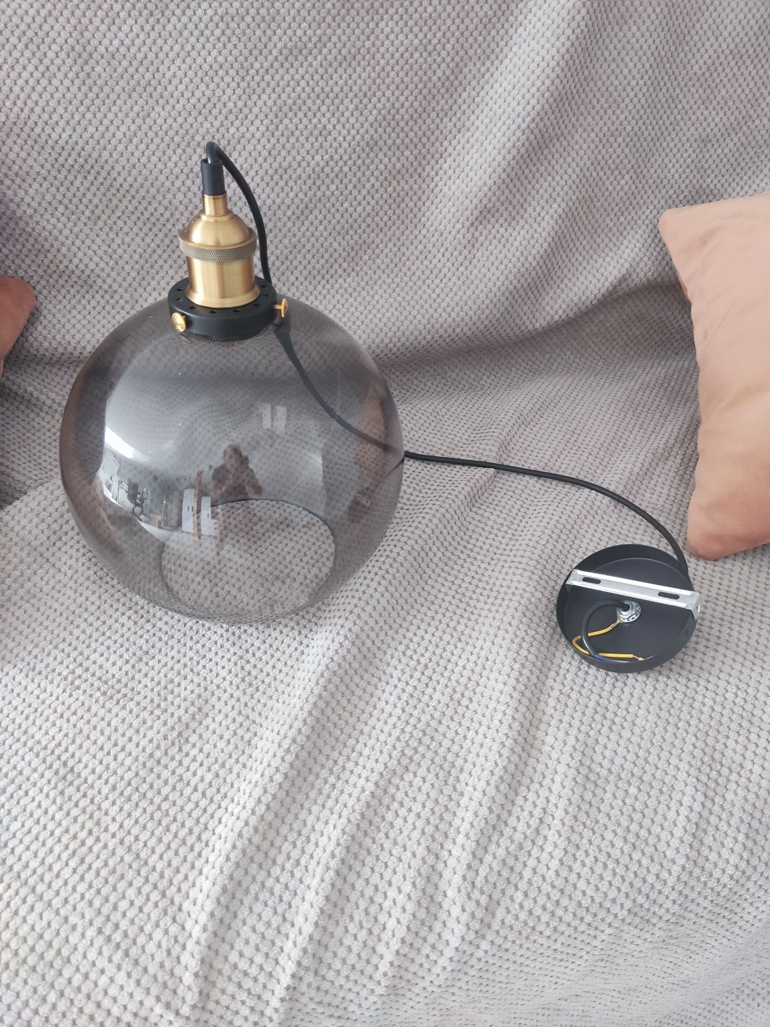 Śliczna lampa nowa