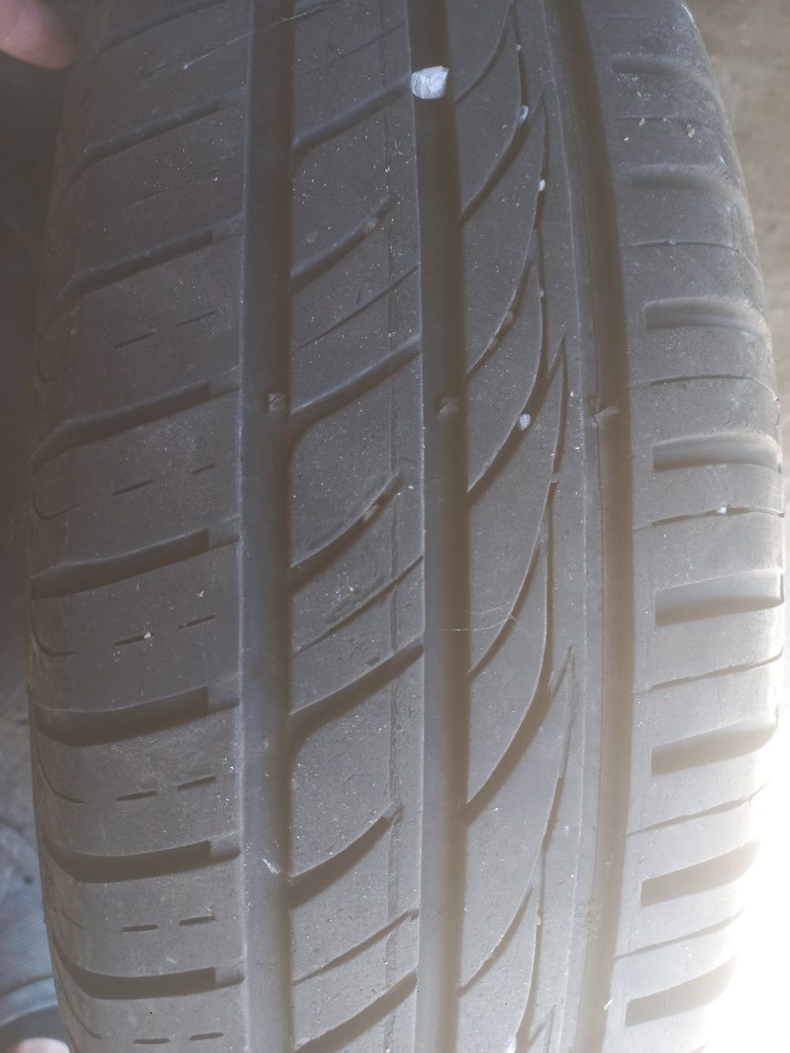 Komplet kół 185/70 r14 opony stan bdb