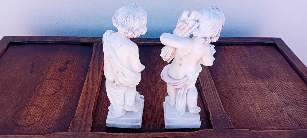 Par de Estatuetas em Pedra