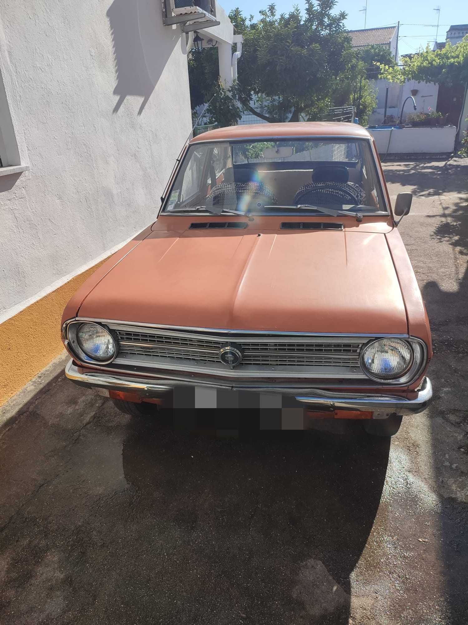 Datsun 1200 Deluxe