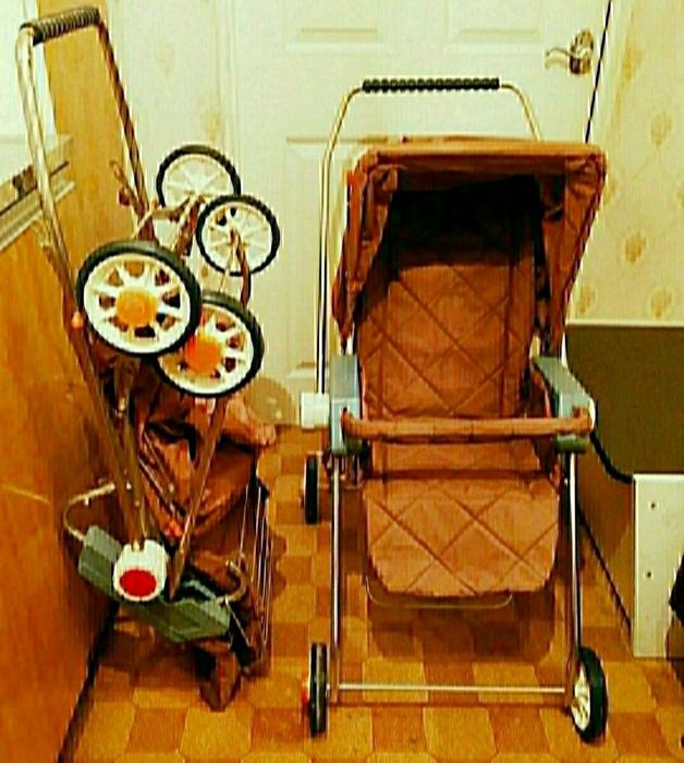 Прогулочная складывающаяся коляска.1-3 года.