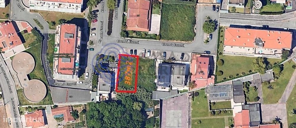 Lote de 387m2 em Miramar/Arcozelo - Com capacidade construtiva de 344.