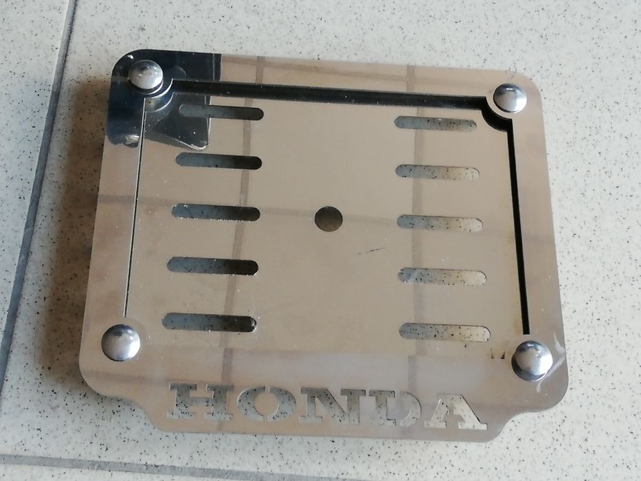 Ramka rejestracji Honda