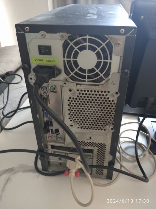 Компьютер с монитором