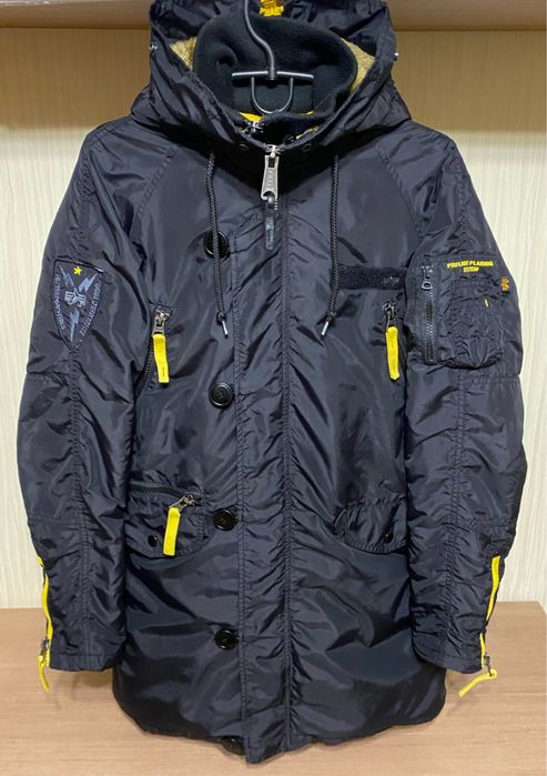 Куртка бренда Alpha Industries