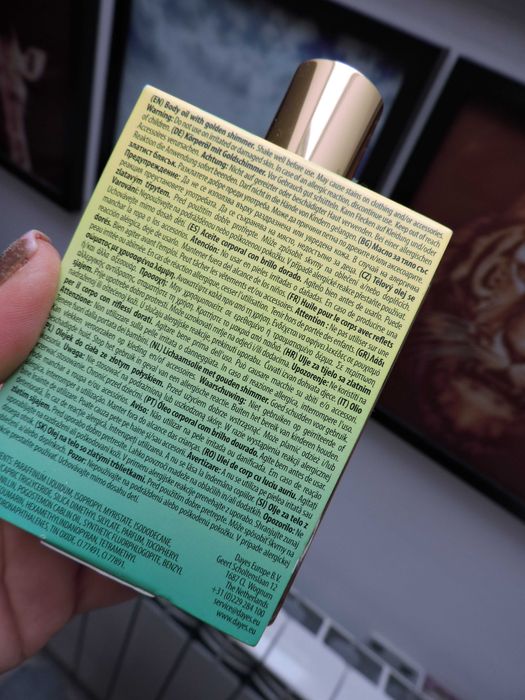 Skin Bliss Nowy olejek do ciała złoty połysk