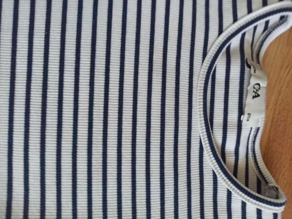 Zestaw 2 szt. Bluzka z długim rękawem 122/128 C&A serduszka, paski